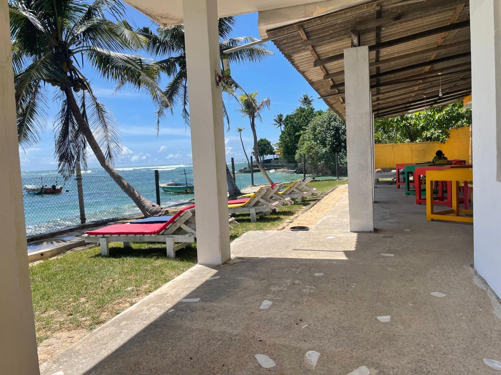 Sayuri Beach Hotel Matara Exterior foto